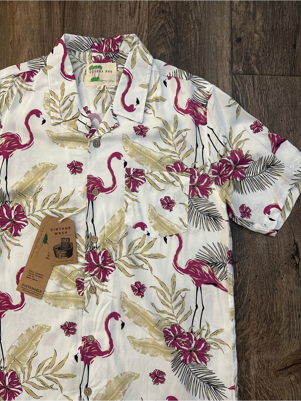 Kahuna Bay Short Sleeve Button Up Lightweight Shirt Men’s Size M Flamingo